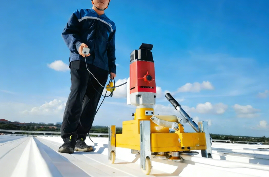 ֱ�����ߵ��ں�������ϵͳ�ڷ�ˮ�ܱ����ܷ�����ֺ�