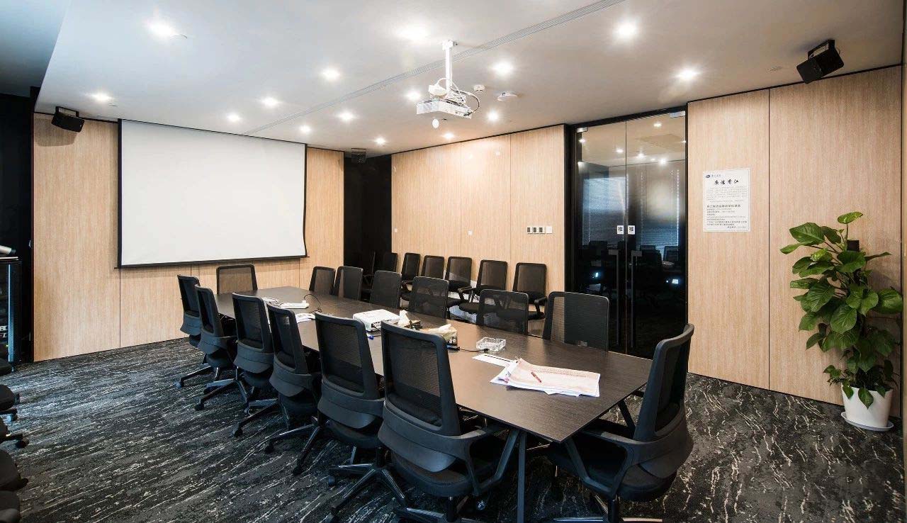 ���ڹ���װ��ѡ��Ĥ�ְ�Ĺ���